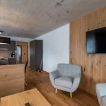 A Casa Elegance * Λάνγκενφελντ