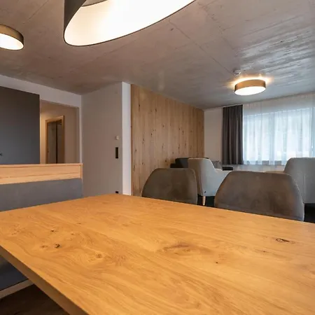 Apartment A Casa Elegance